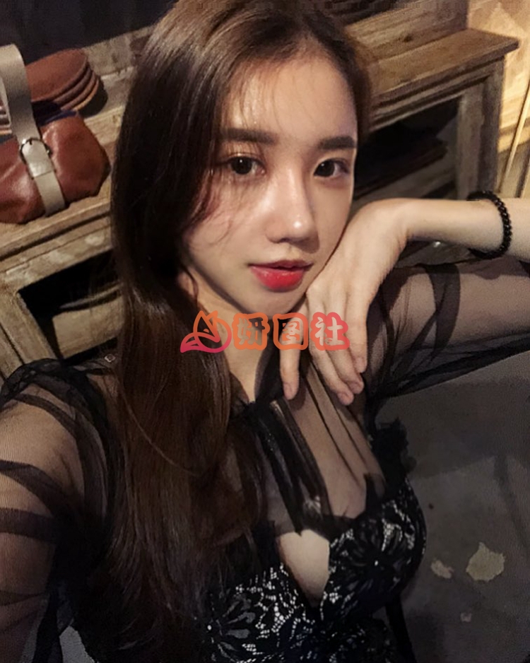 图片[4]-yantu37、韩国魔鬼身材美玲元chuu_chloe图集附视频打包下载-妍图社