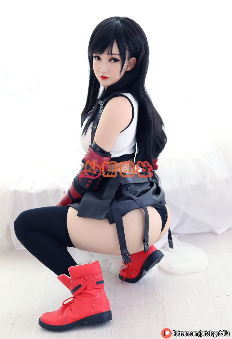 yantu120、越南童颜Coser Potato Godzilla写真合集[55套12.3G]-妍图社