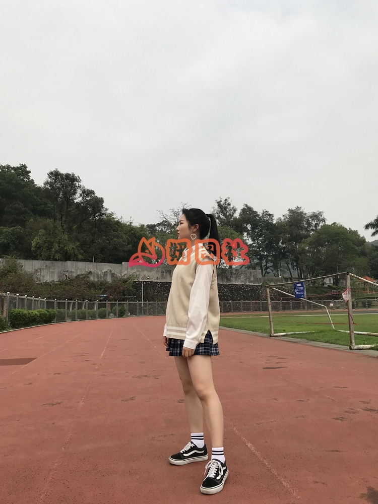 图片[6]-yantu169、大学生拍摄最爱帆布鞋系列摄影写真合集[13套4.07G]-妍图社