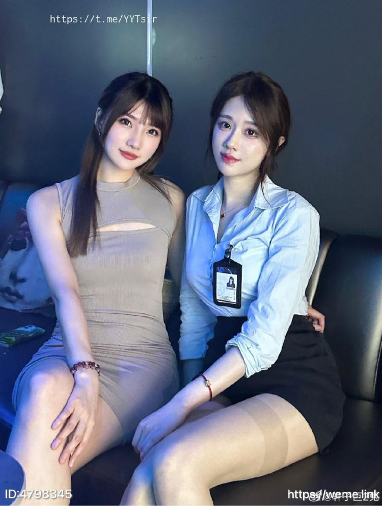 图片[1]-yantu406、轩子巨二兔(轩子巨2兔)写真福利套图&视频合集-妍图社